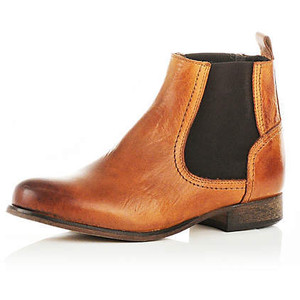light brown chelsea boots